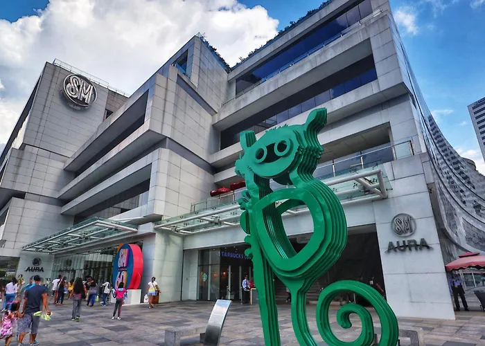 Bgc South Of Market Near Sm Aura Apartahotel